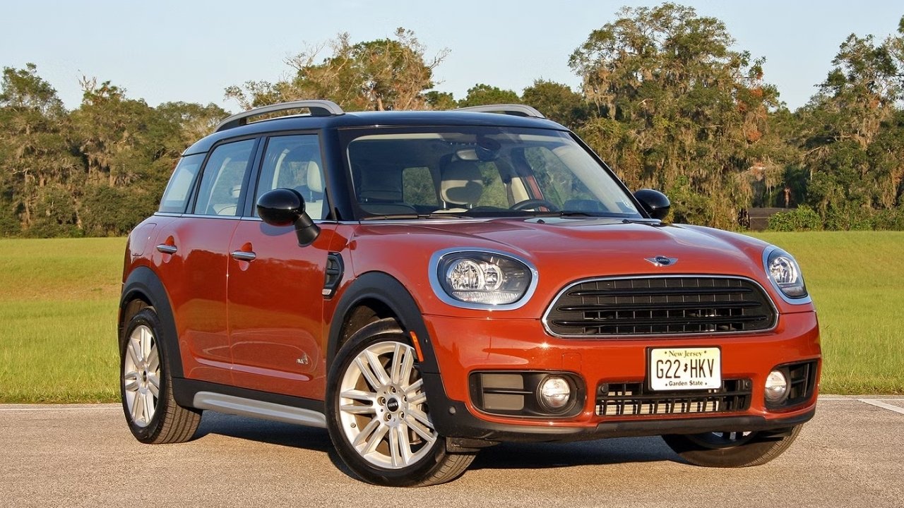 2017 Mini Cooper Countryman Review: See How This Quirky SUV Drives