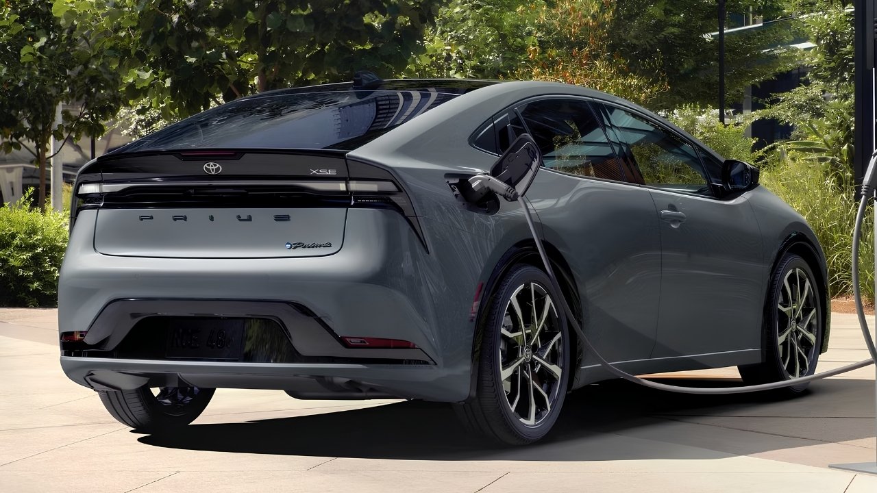 2024 Plug-In Hybrid Cars: The Complete List of Models You Can Buy