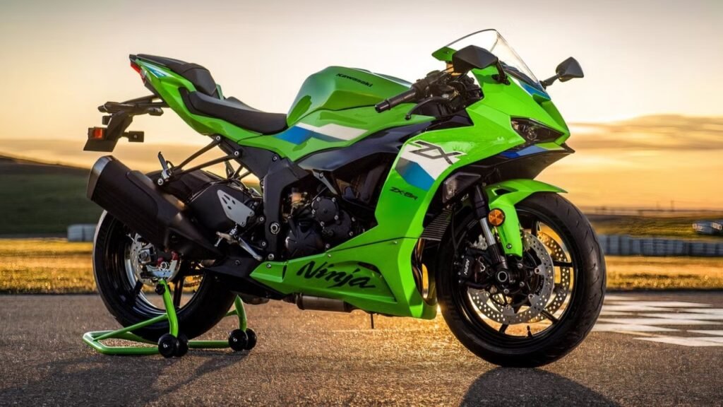 2026 Kawasaki Ninja ZX-6R Revealed: The Legendary 636 Stays True to Its Roots