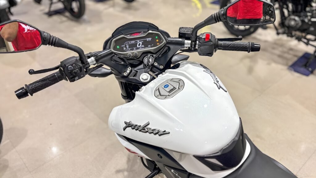 Updated Bajaj Pulsar NS125 Unveiled: Fresh Design, Features and What’s New